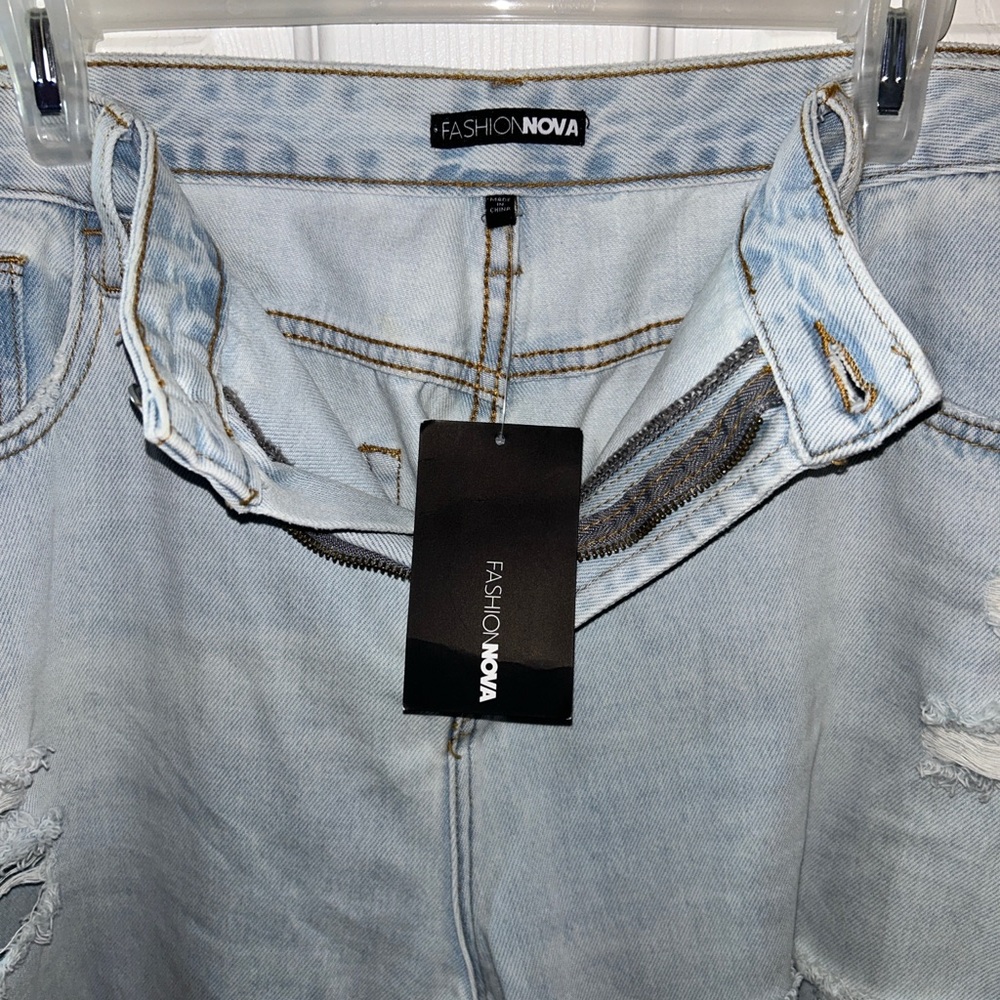 NWT Fashion Nova Distressed Jeans size 20 - Picture 8 of 10